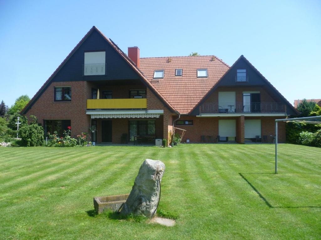 Hotel Thuenenhof Ойтен Екстериор снимка