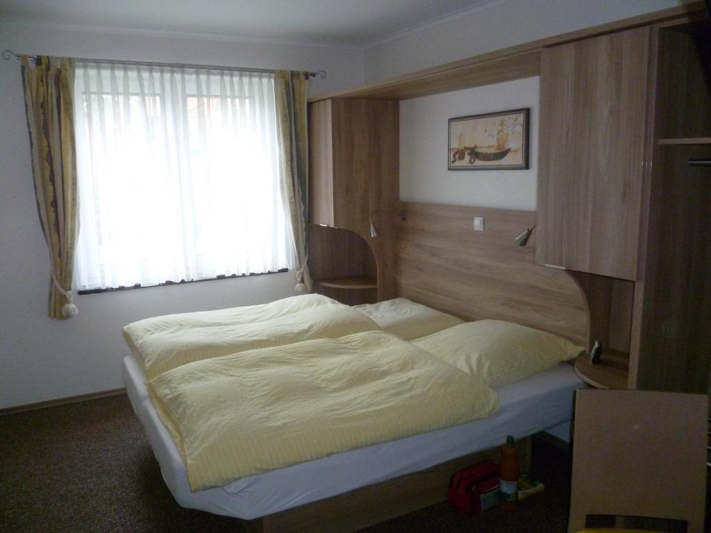 Hotel Thuenenhof Ойтен Стая снимка